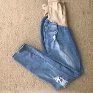 Jessica Simpson maternity jeans